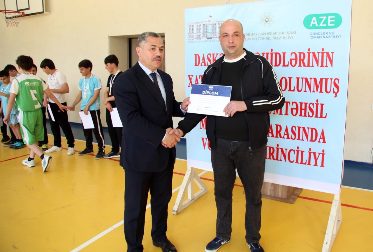 Daşkəsən şəhidlərinin xatirəsinə həsr olunan voleybol birinciliyi keçirildi - FOTOLAR